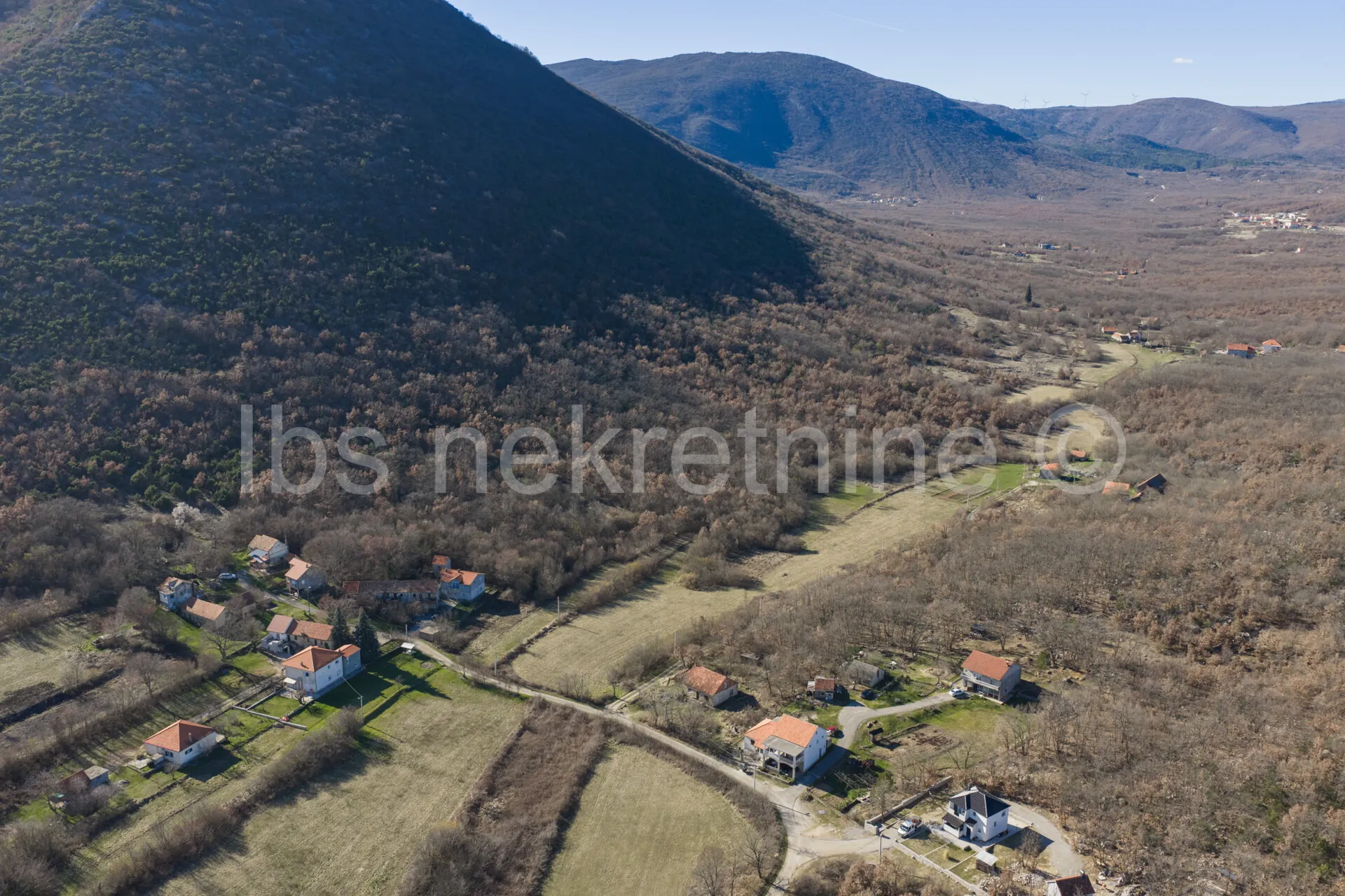 zemljište 40000 m2 - sinj, radošić - slika 6
