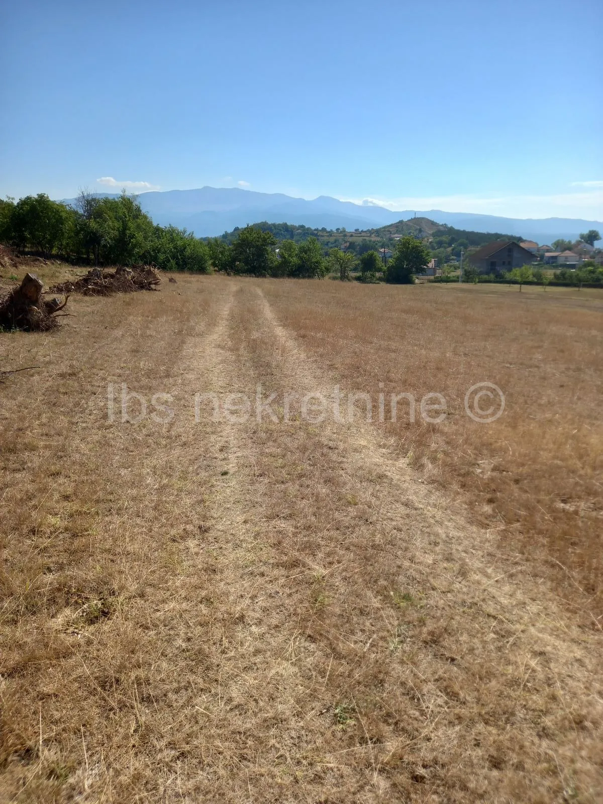 zemljište prodaja glavice 1490 m2 - slika 2