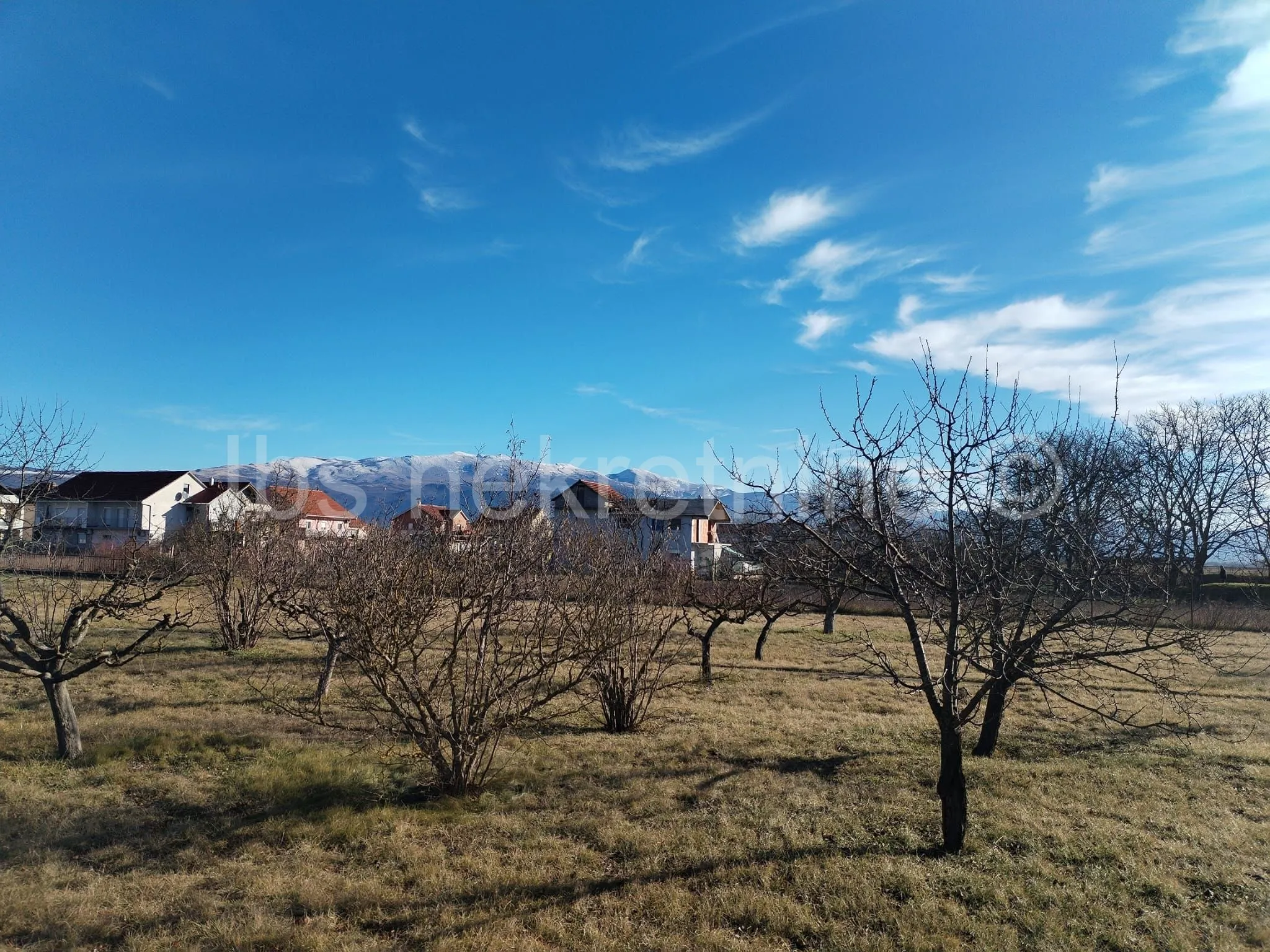 sinj, građevinsko zemljište 1720 m2!! - slika 3