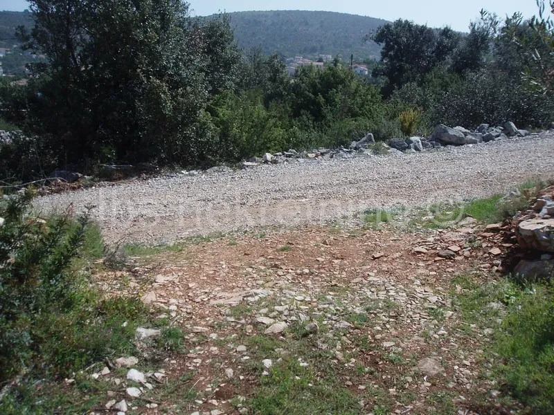 zemljište na drveniku 300.000€ - slika 3