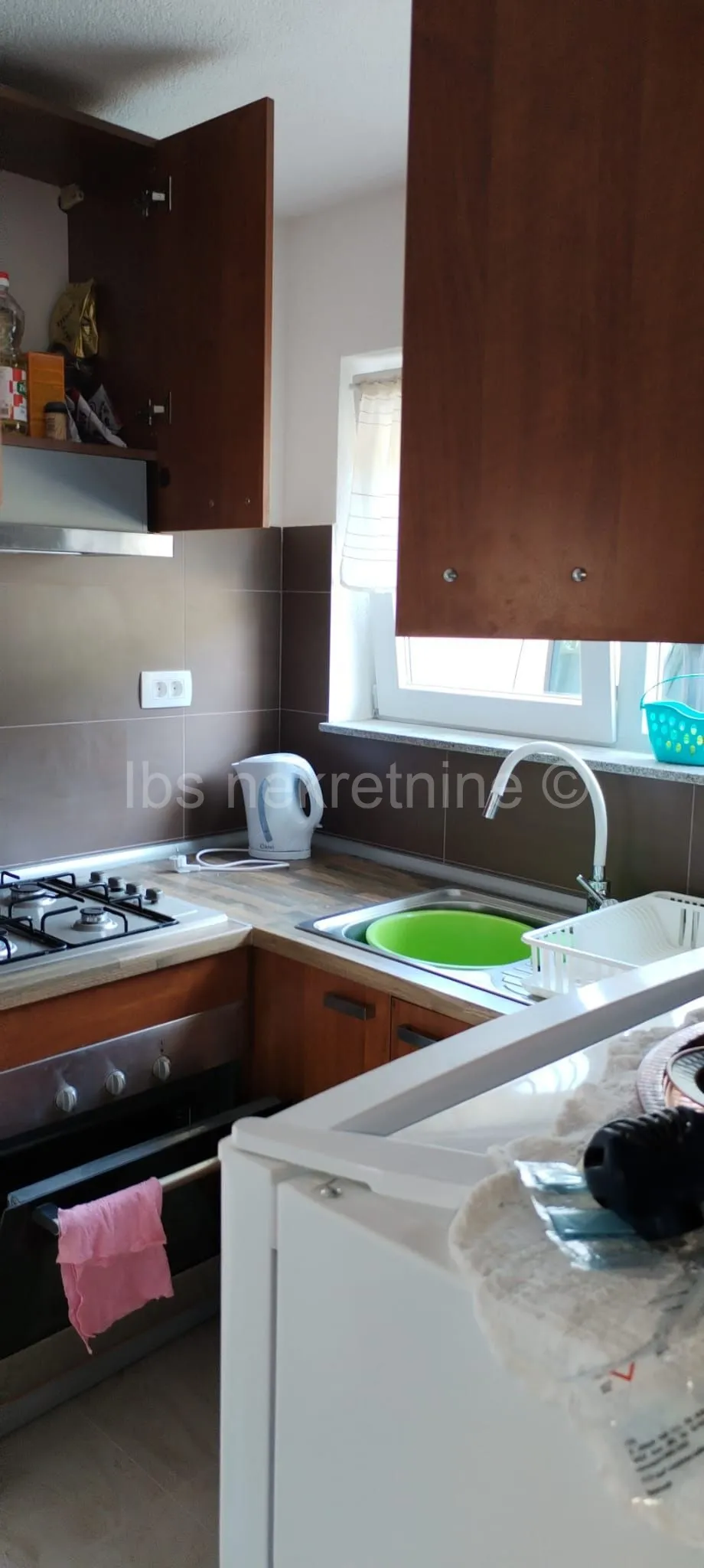 gala kuća 110 m2 - slika 2