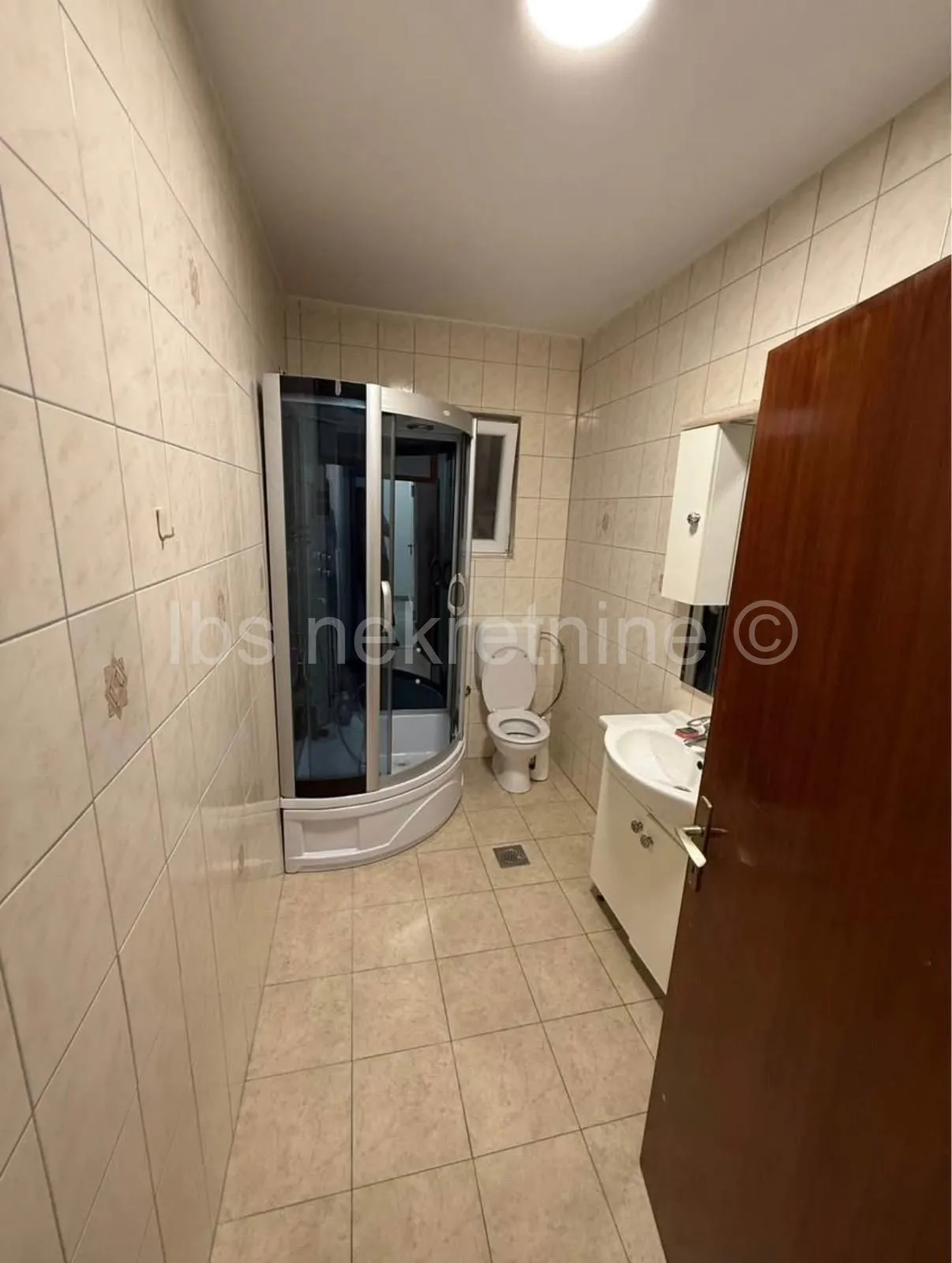 sinj trosoban stan 85m2 - slika 7