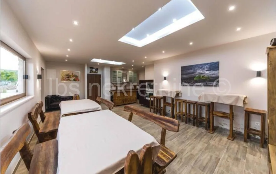 ***divojevići - seosko imanje na 10,000 m2!!!*** - slika 22