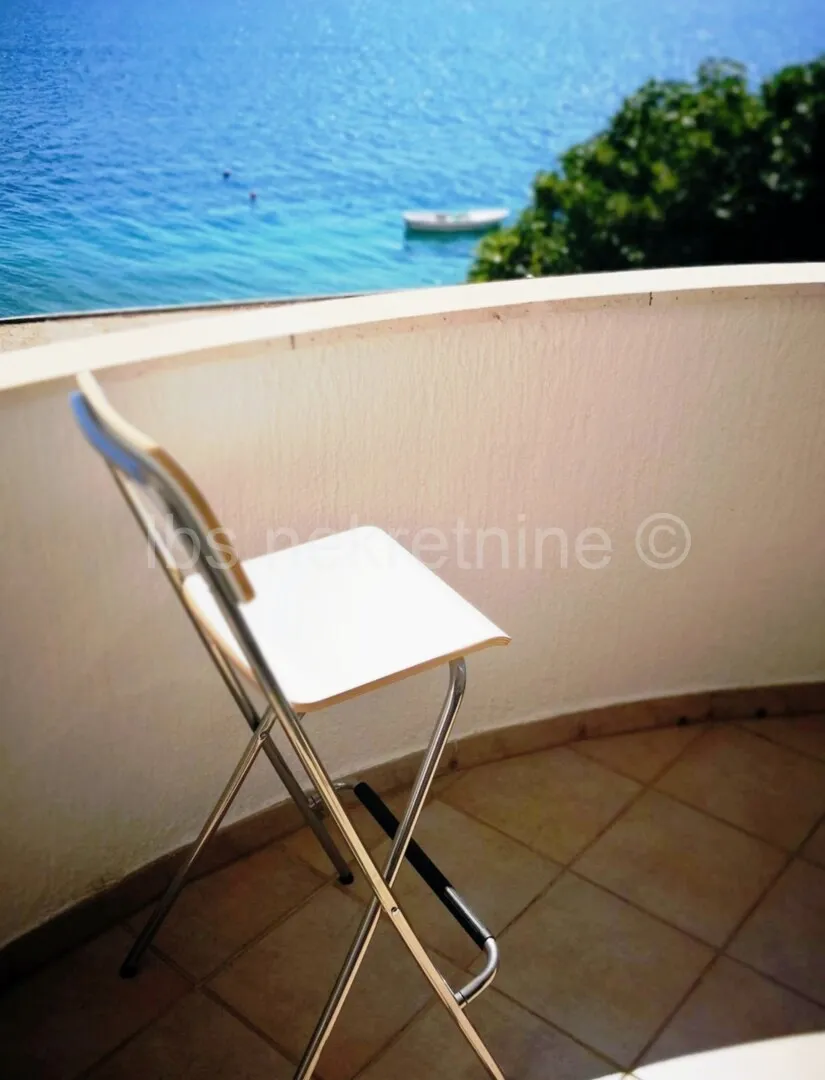 jesenice studio apartman prvi red do mora i samo 20 m od plaže - slika 2