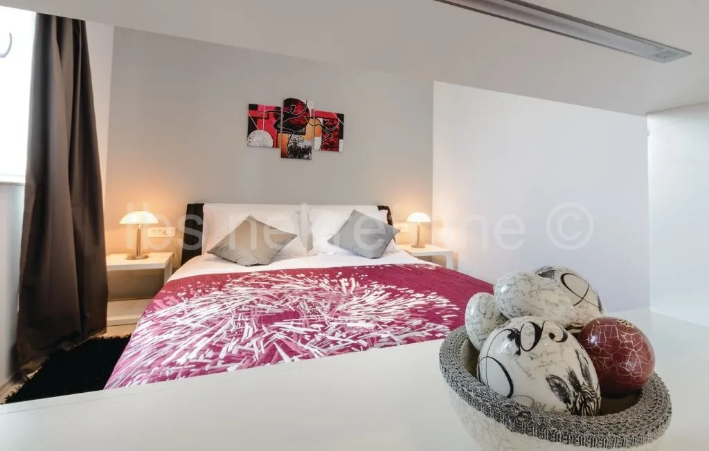 pelješac - prekrasna villa prvi red uz more!! - slika 7