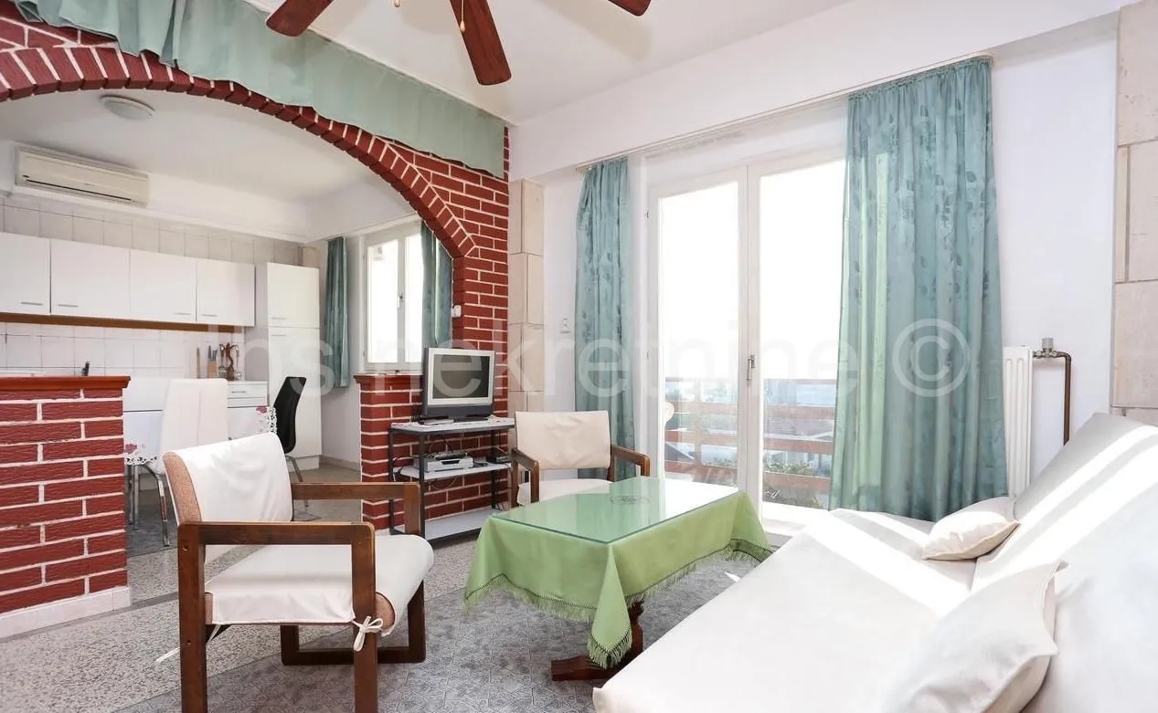 kuća prodaja kaštel stari 330 m2 - slika 4