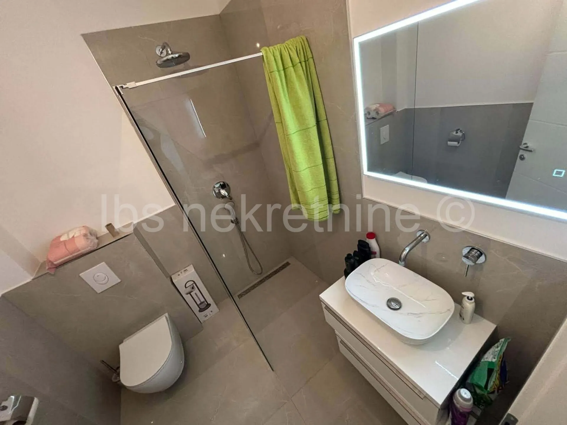 ***penthouse namješten s pogledom na more!!!*** - slika 5
