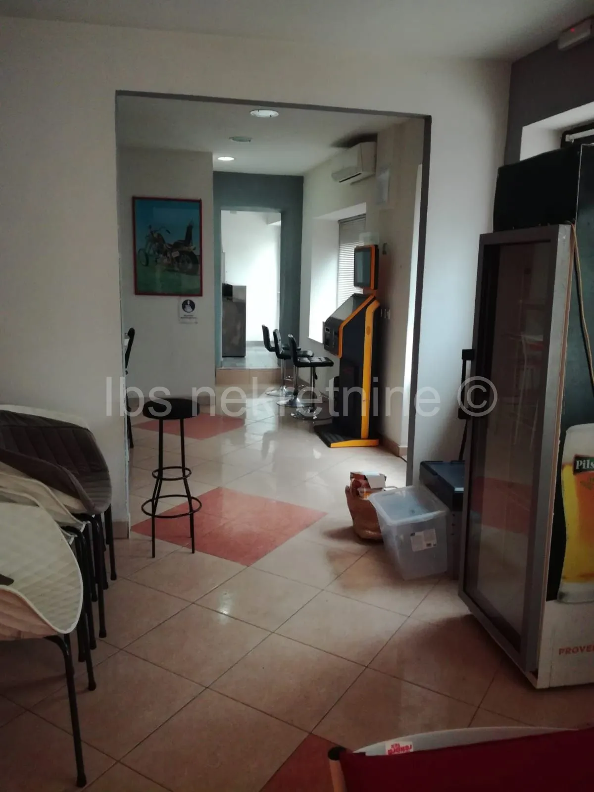 poslovni prostor najam/zakup sinj 75 m2 - slika 2