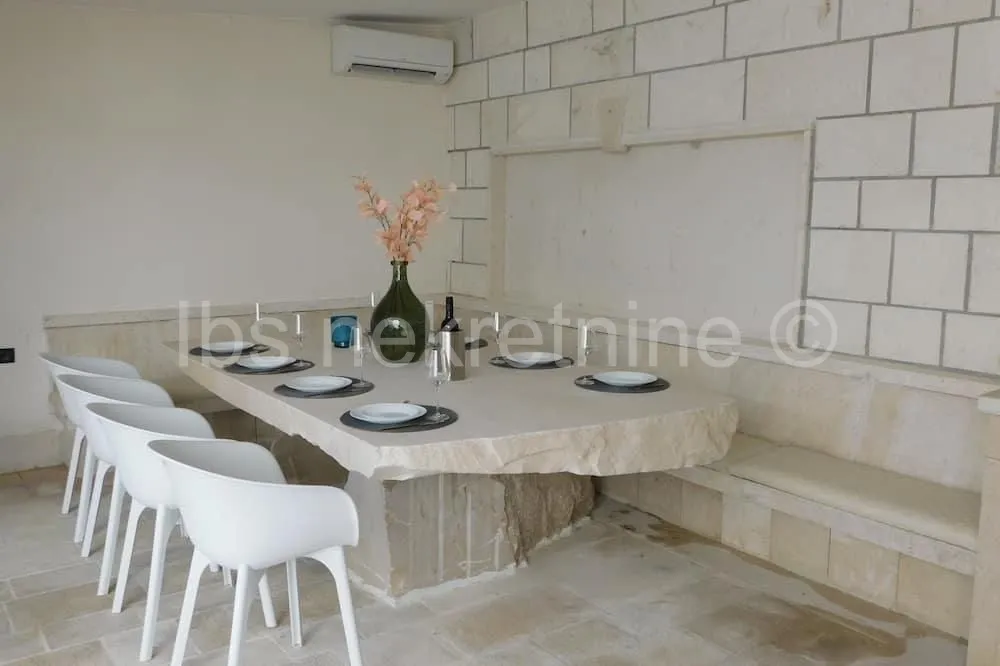 villa u sutivanu, brač - slika 9
