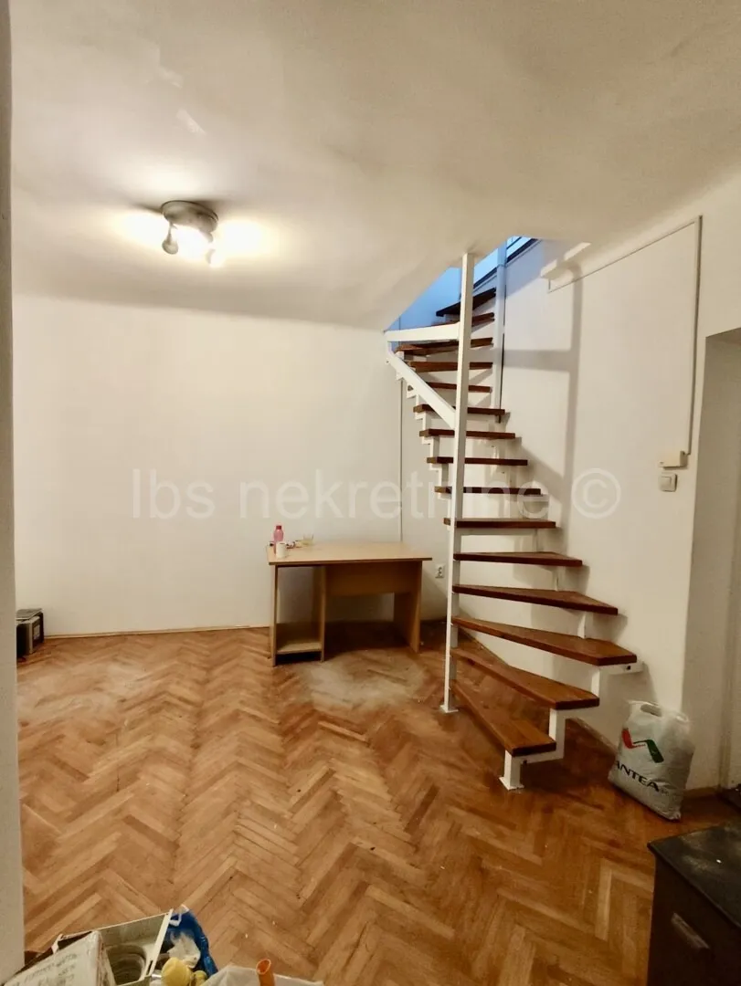 zagreb, mesnička ulica - na 1. katu, 34 m2 u centru grada - slika 2