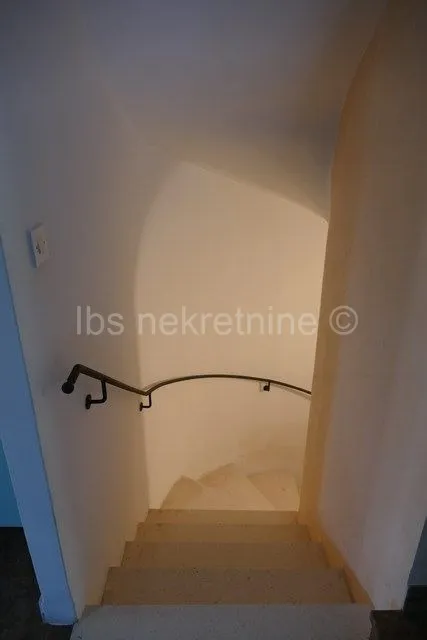 milna - prekrasna kuća 30m od mora!! - slika 16