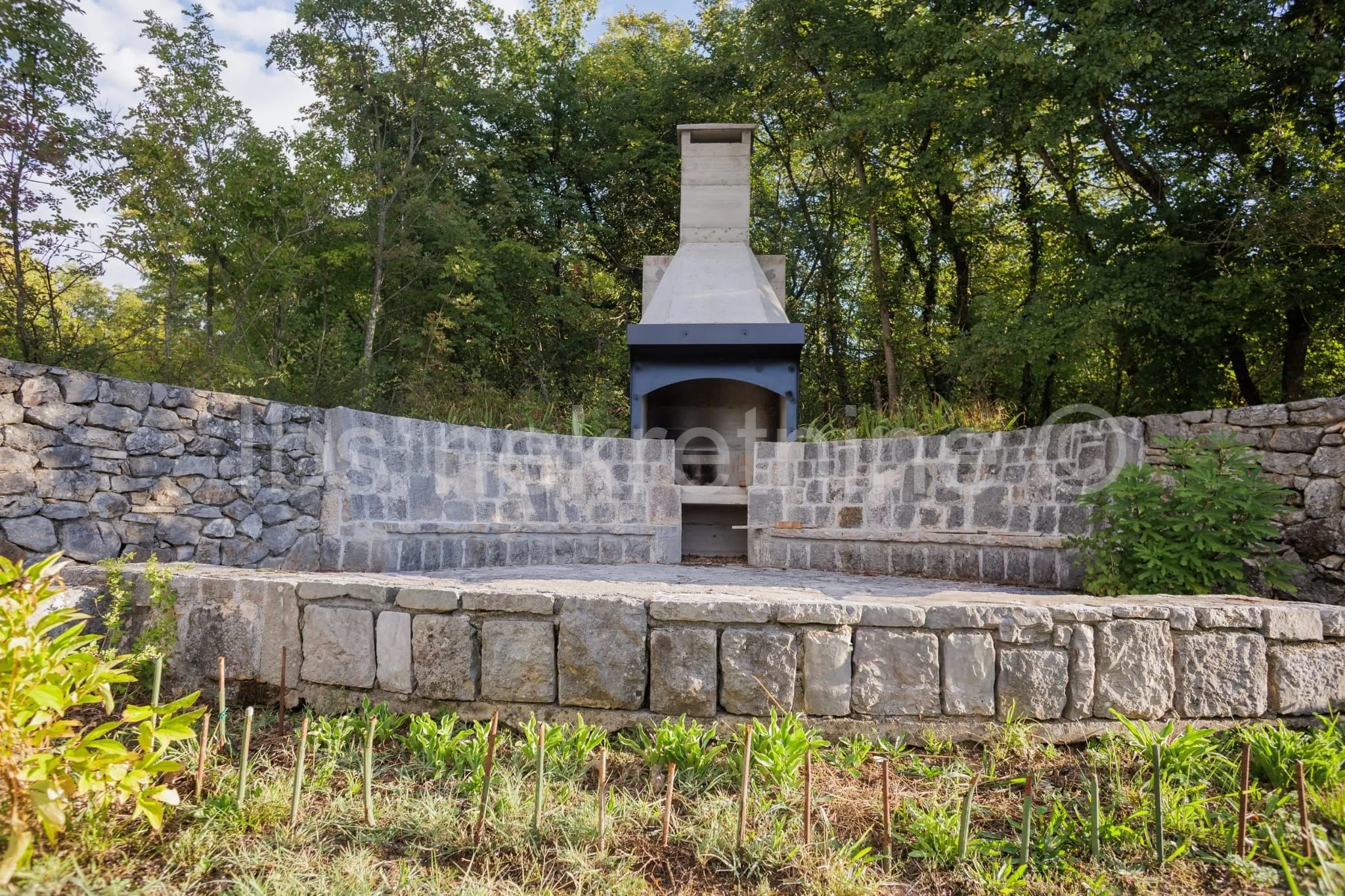 građevinsko zemljište 3.024 m² s vinogradom - blizu sinja - slika 15