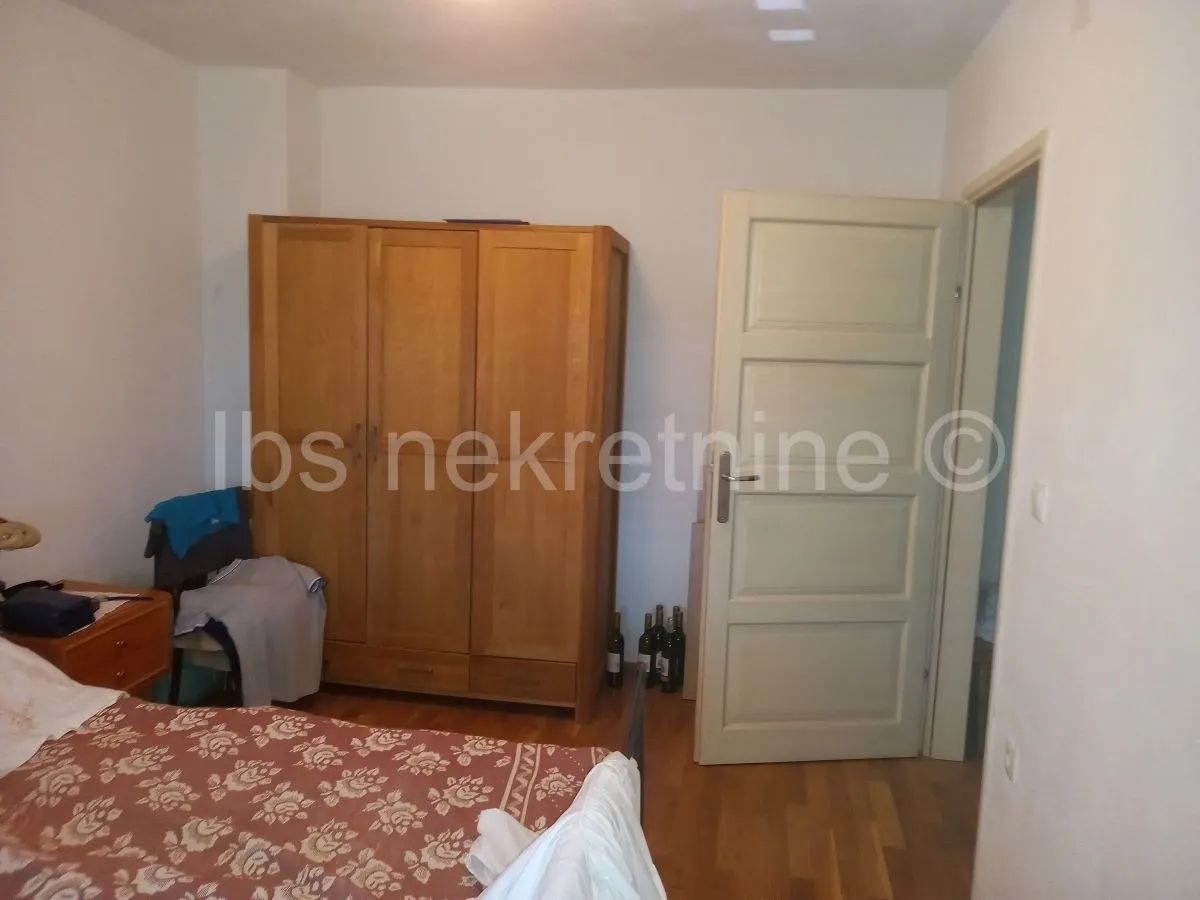 kuća prodaja sinj 101 m2 - slika 22