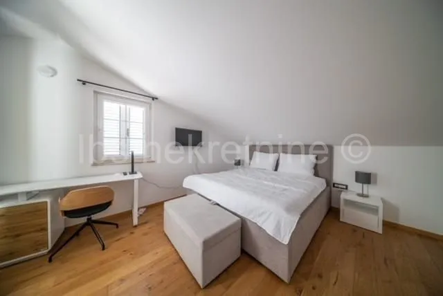 glavice - sinj, prekrasna moderna kuća na parceli od 3200m2!! - slika 17