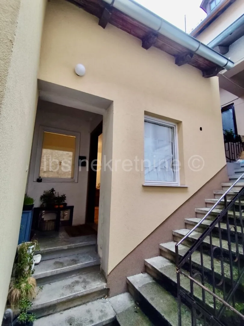 Zagreb, Mesnička ulica - na 1. katu, 34 m2 u centru grada - Gornji Grad - Medveščak, Zagreb