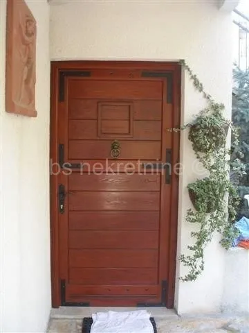samostojeća kuća u trogiru!! - slika 4