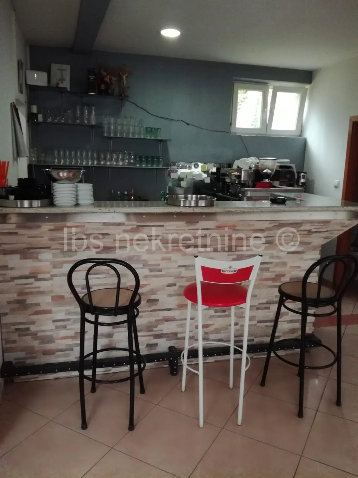 poslovni prostor najam/zakup sinj 75 m2 - slika 3