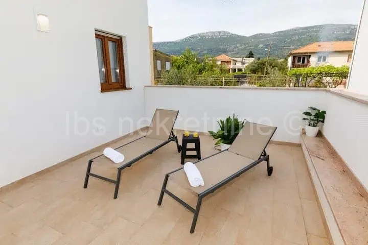 ***prekrasna vila-50 m od mora!!! - slika 6