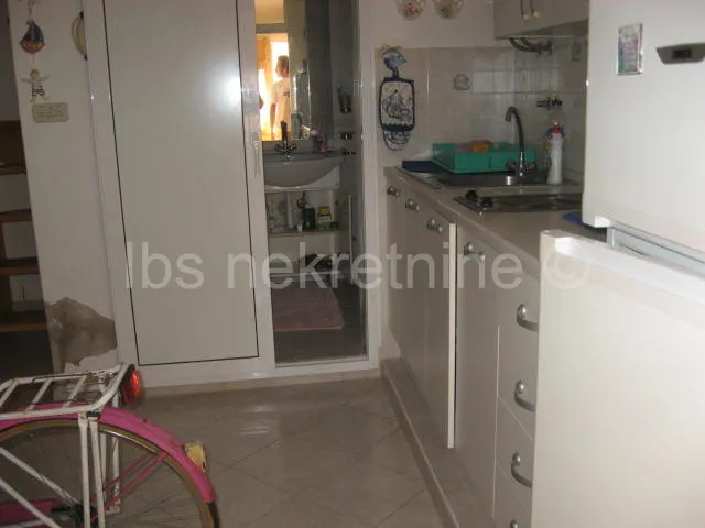 kuća prodaja vis 109 m2 - slika 3