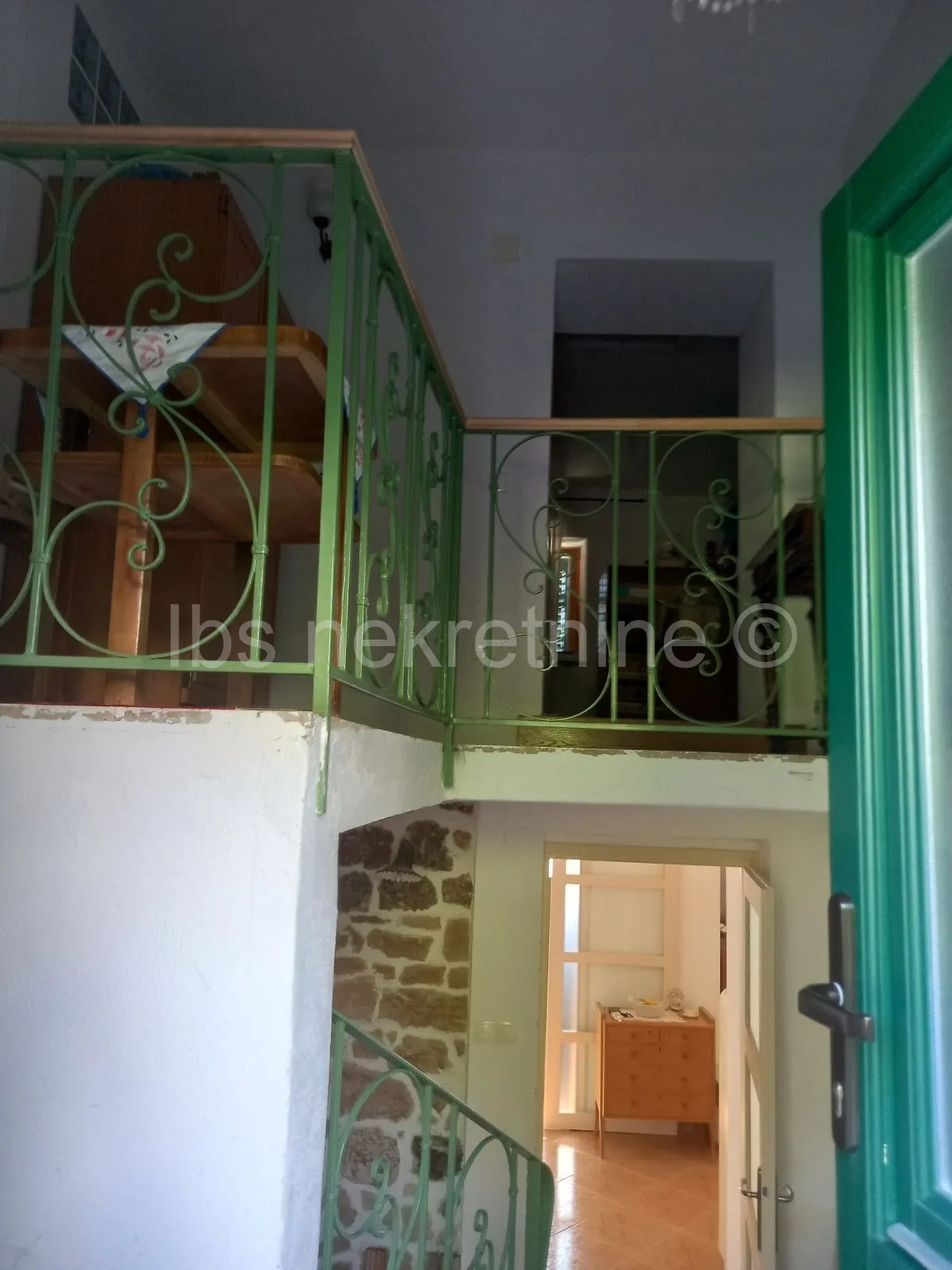 kuća prodaja sinj 101 m2 - slika 8