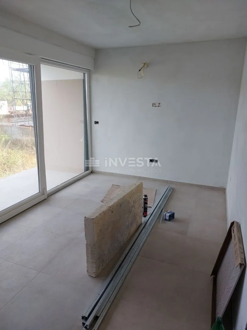 poreč okolica, stan 56m2 u prizemlju, novogradnja - slika 18
