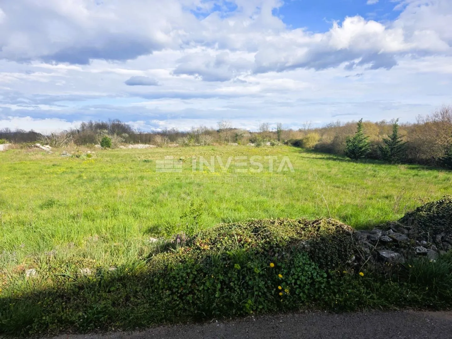 žminj okolica - građevinsko zemljište 612 m2 s idejnim projektom - slika 8