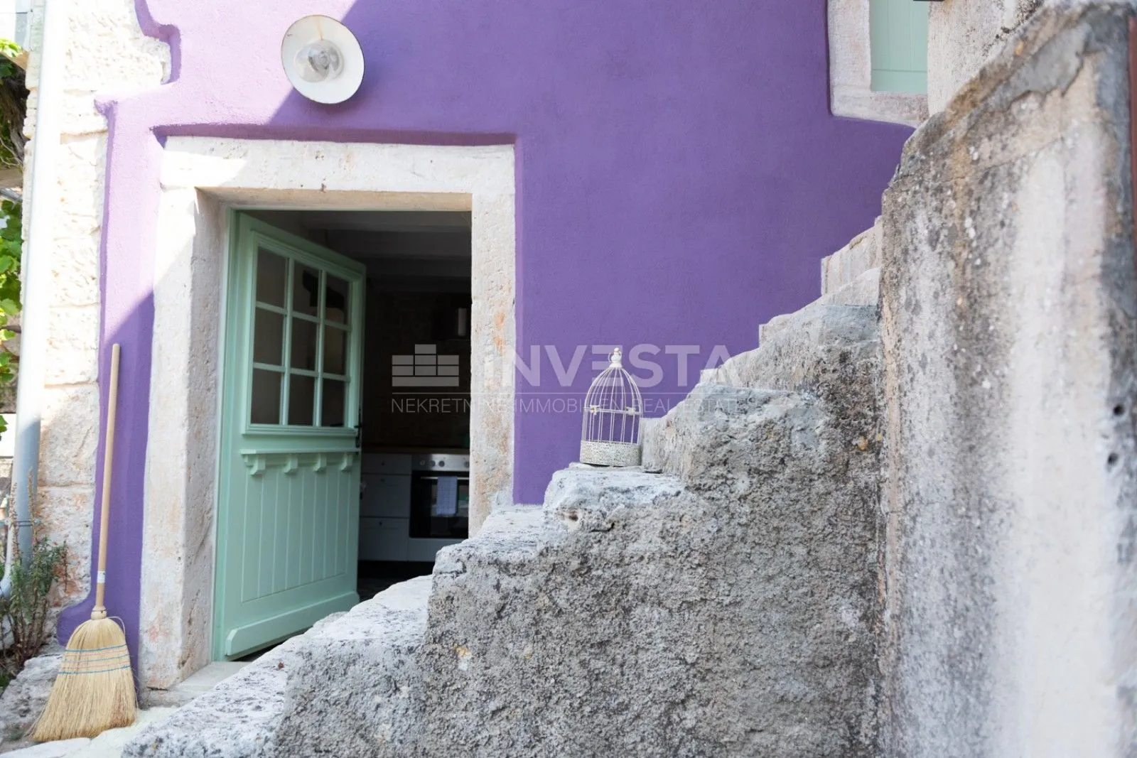 svetvinčenat, bajkovita mala kuća - slika 8