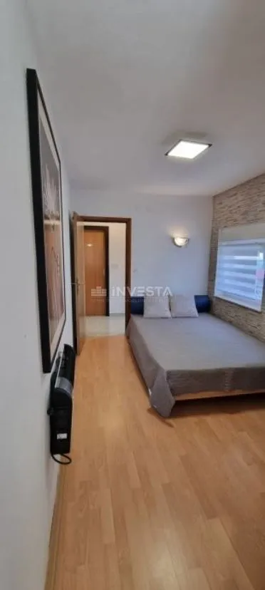 zona poreč, moderno uređen dvosoban stan sa prostranom terasom - slika 6