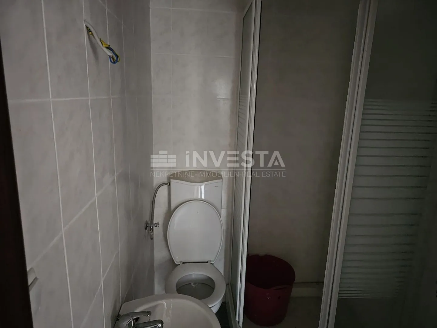 medulin centar, obnovljena kamena kuća - slika 8
