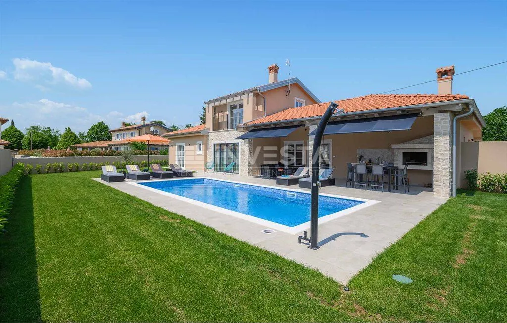 predivna vila u mediteranskom stilu u blizini rovinja - slika 2