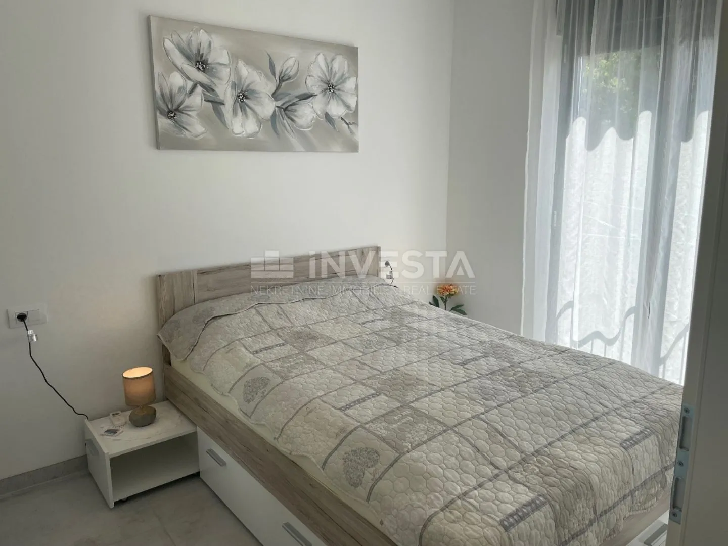 pula centar, dva nova namještena stana i garaža - slika 5