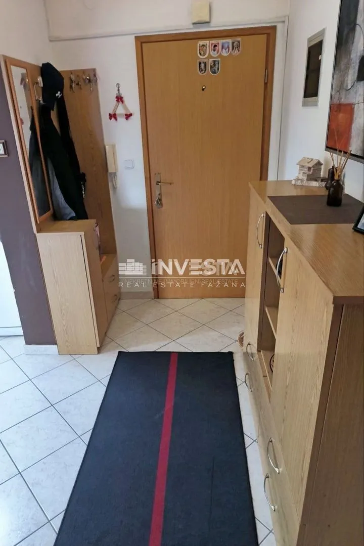 poreč, dvosoban stan s pogledom na more, 60 m2 - slika 8