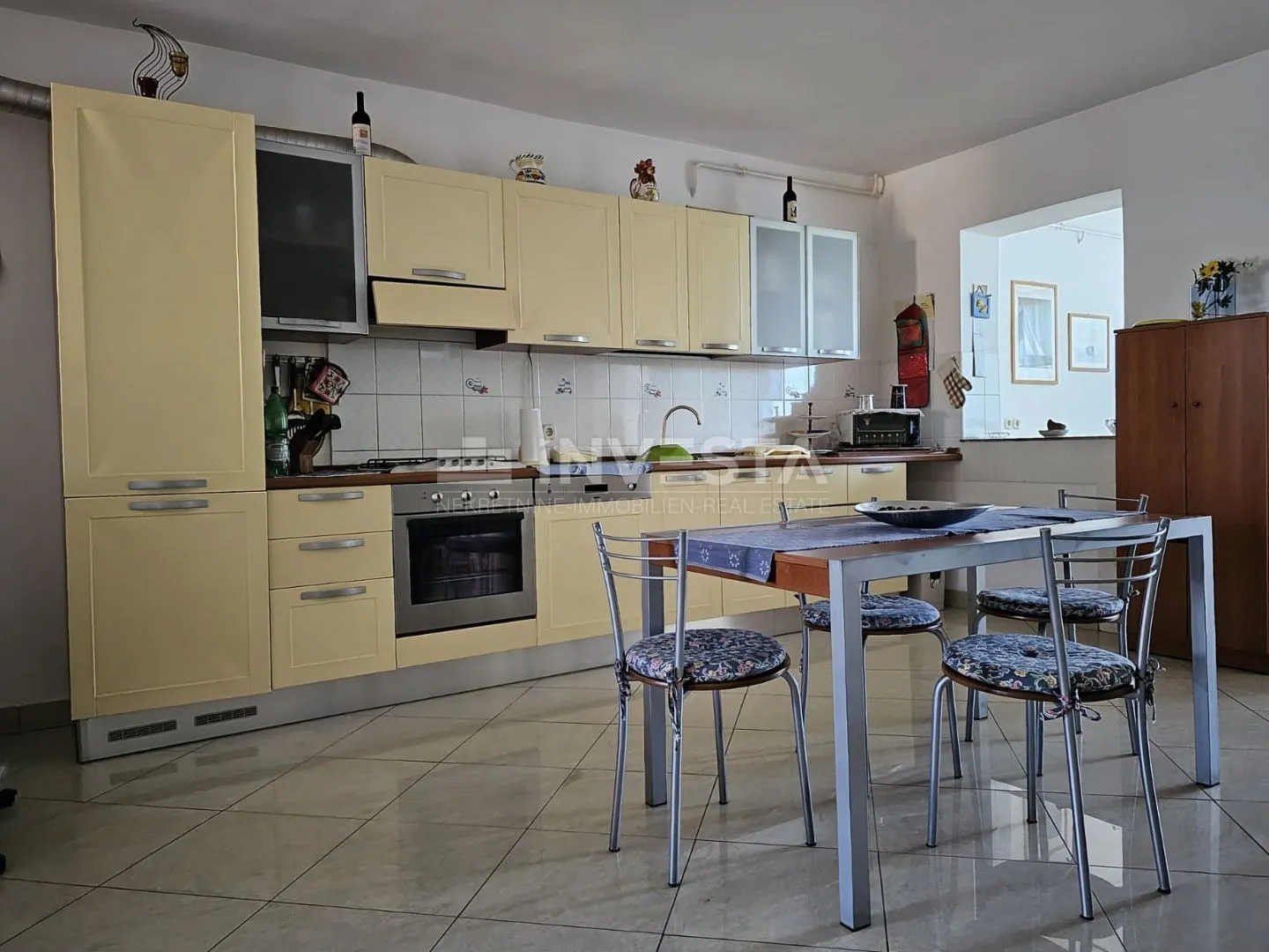 fažana, veliki stan blizu plaže sa vrtom i garažom - slika 2