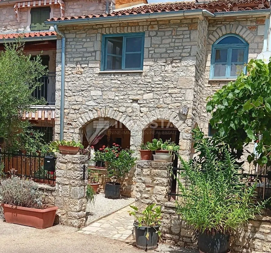 poreč okolica, autohtona istarska kuća u nizu, 105 m2 - slika 20