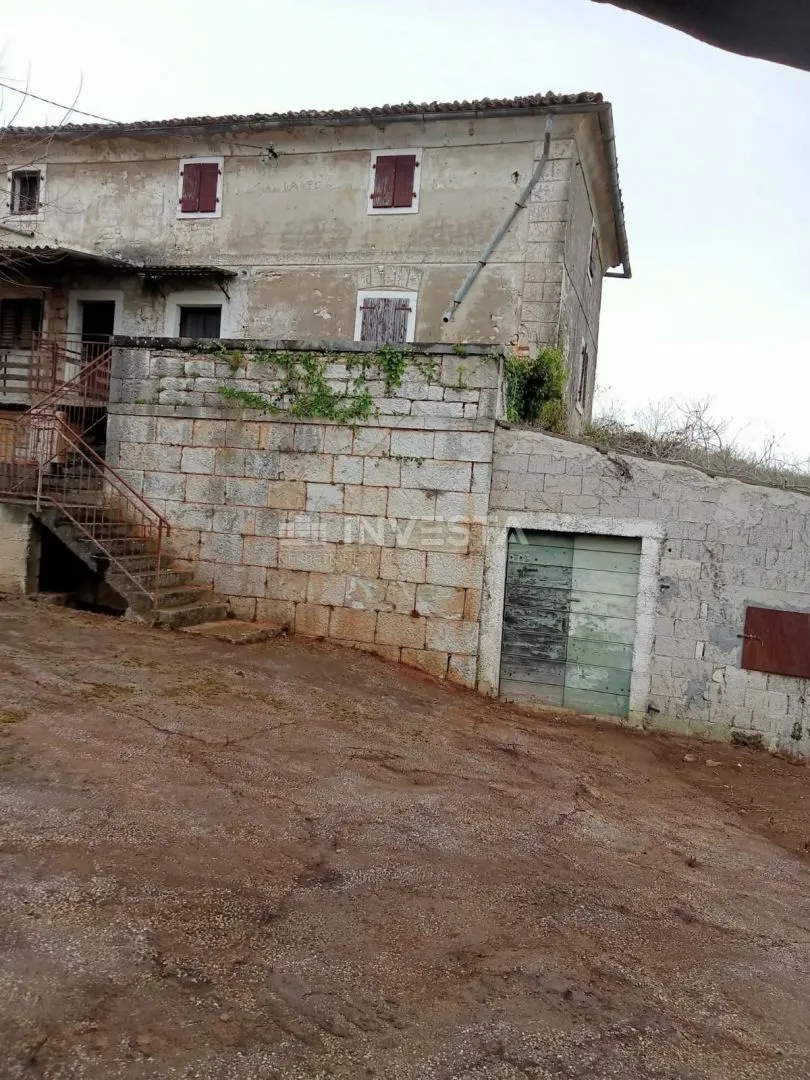 Dvojna autohtona istarska kuća u blizini Baderne - Baderna, Poreč