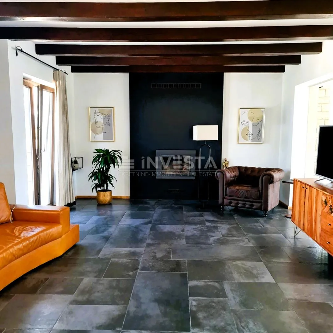 barban, moderna samostojeća vila s bazenom, 1800m2 okućnice - slika 6