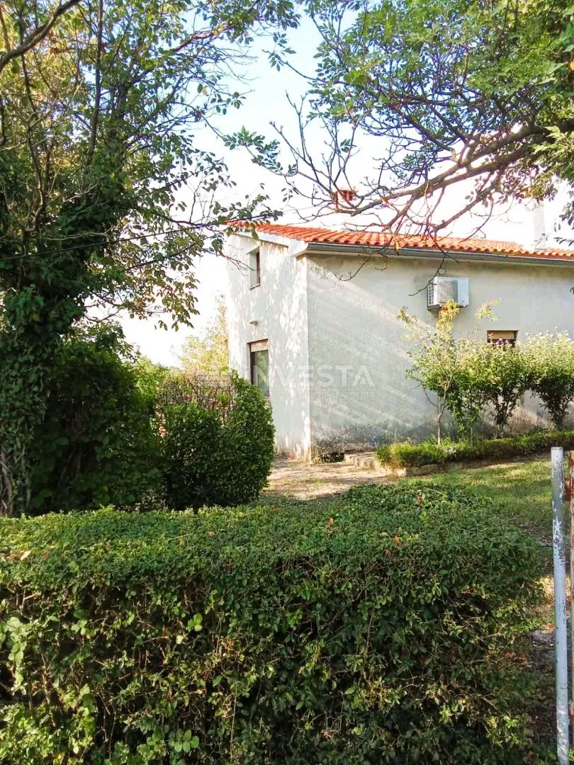 pazin, kuća u prirodi s građevinskim zemljištem - slika 20