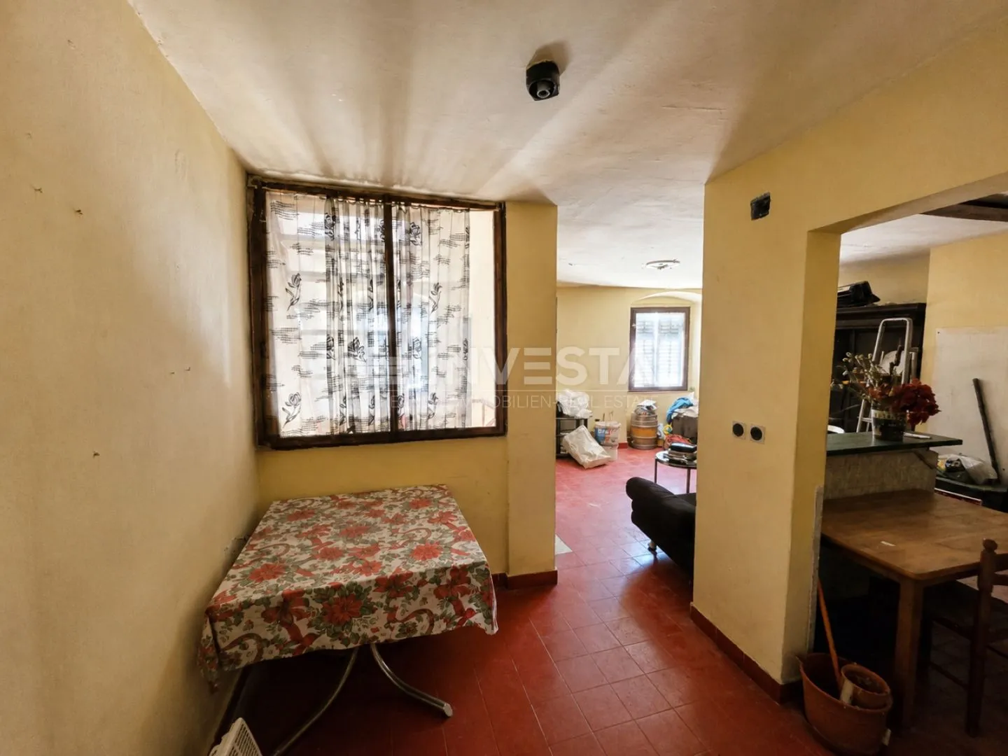 vodnjan centar – troetažni stan s terasom i mogućnošću izvedbe do tri apartmana - slika 14