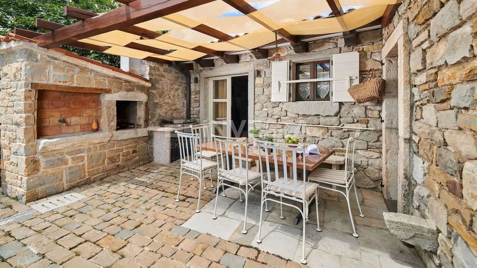 središnja istra, rustikalna kamena vila, spa zona, dva grijana bazena - slika 5