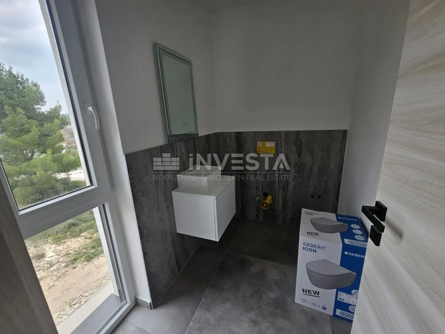 medulin, moderna vila 150 metara od mora - slika 13