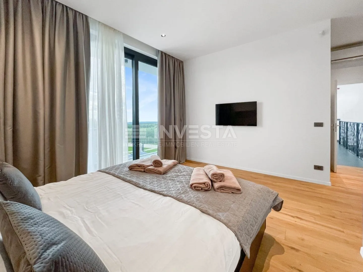 poreč okolica, moderna vila 306m2, pogled more - slika 19