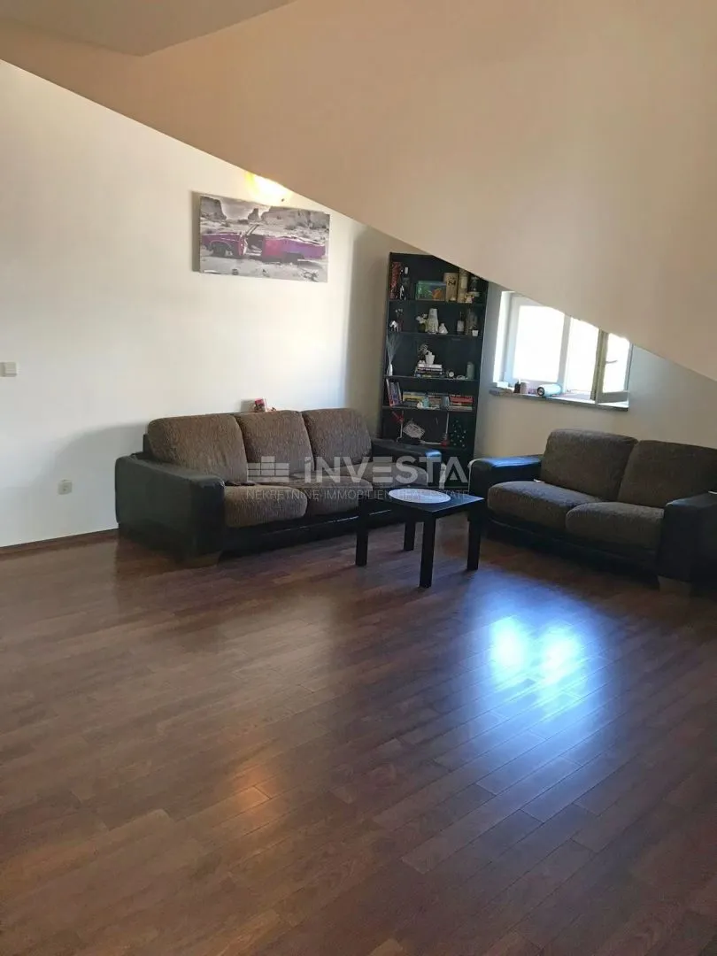 poreč, prostrani stan od 91 m2 na odličnoj lokaciji - slika 2