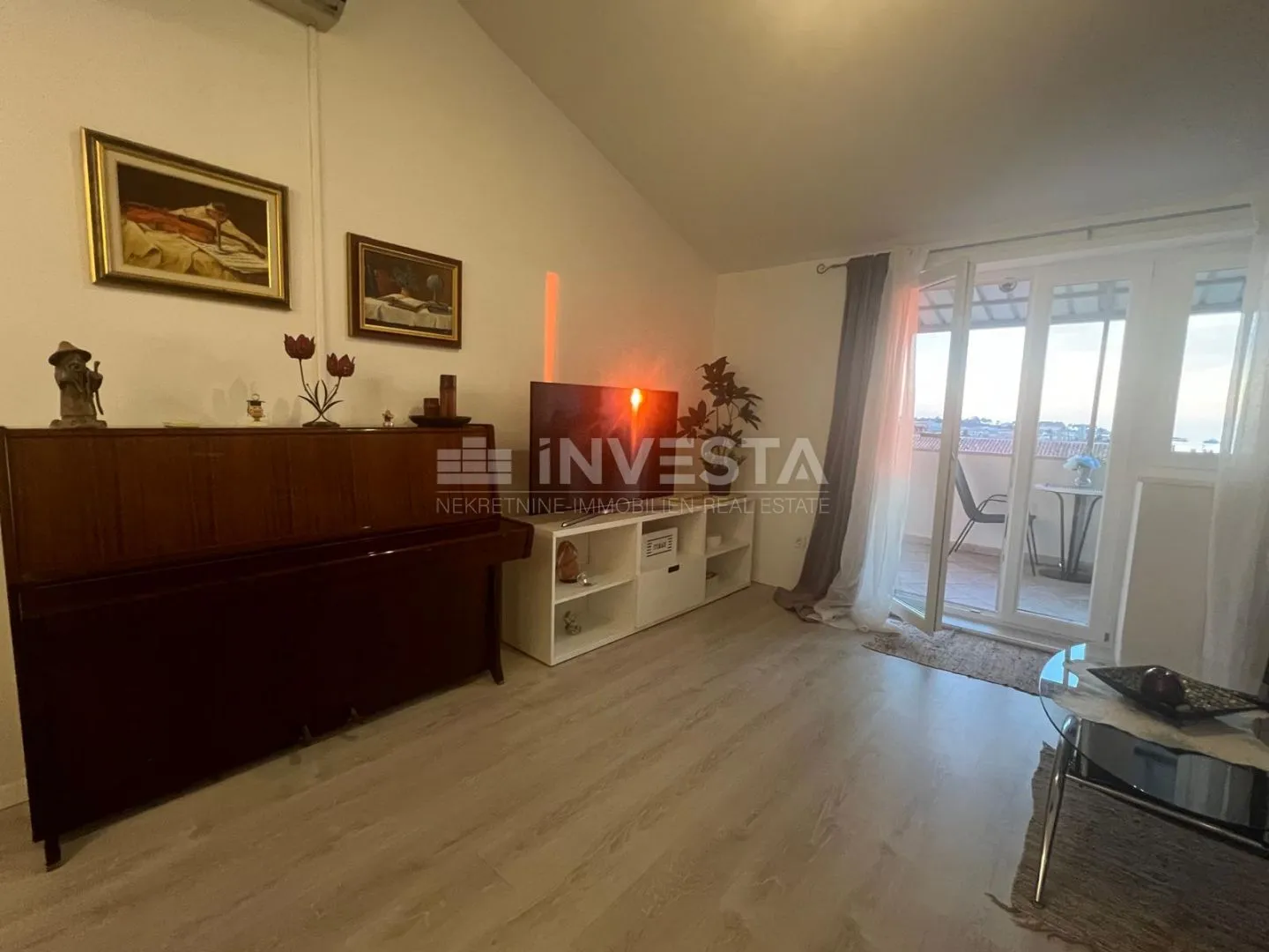 poreč, penthouse blizu plaža i centra grada - slika 2