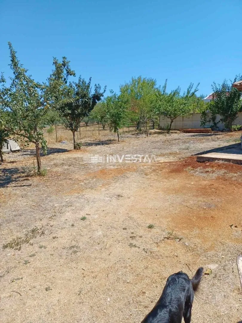pula, veli vrh, prostrana obiteljska kuća, blizina centra grada i mora - slika 4