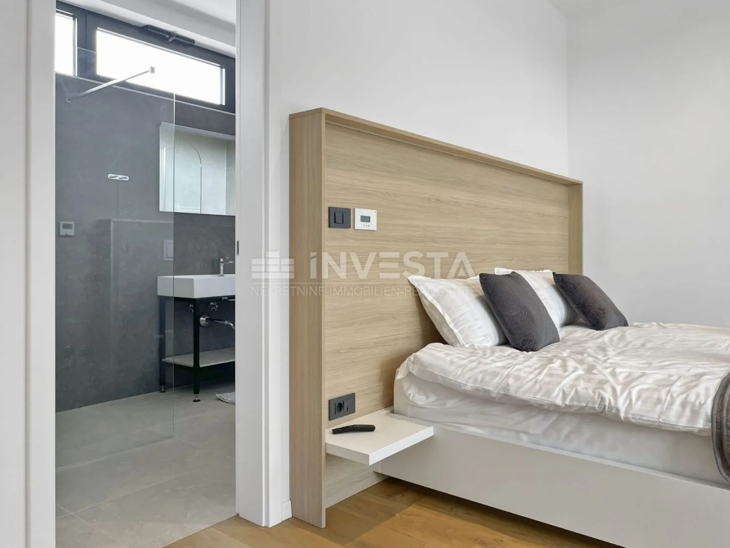 poreč okolica, moderna vila 306m2, pogled more - slika 28