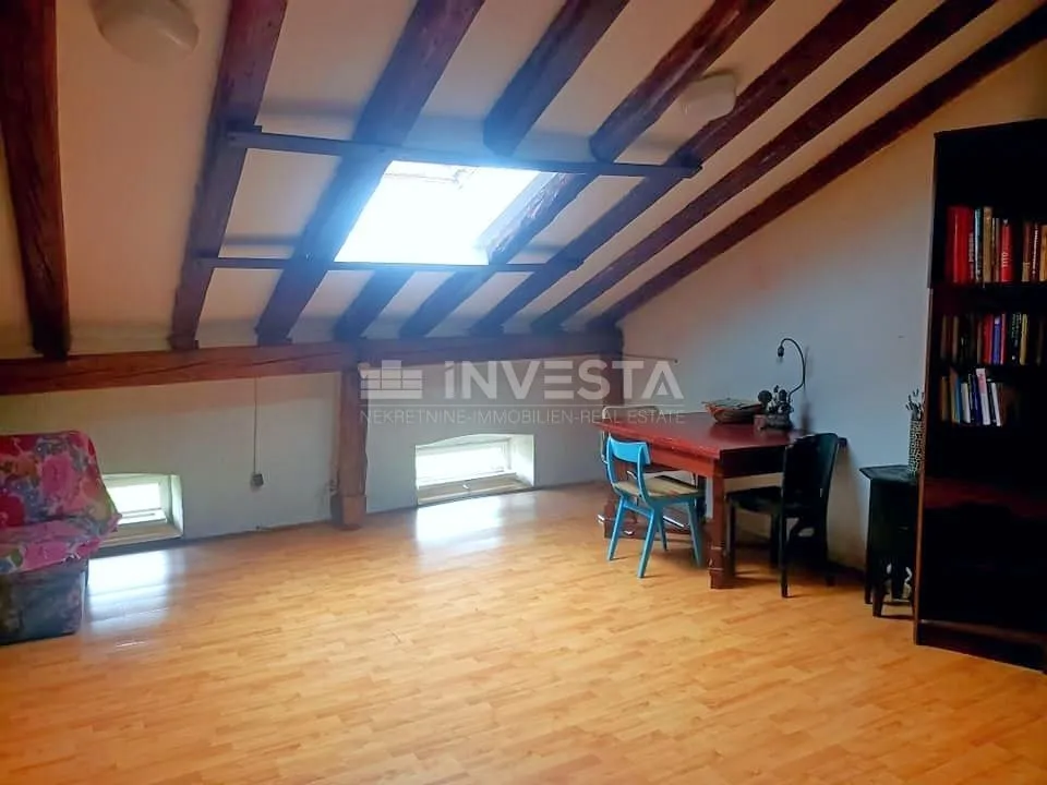 pula centar, prostrani četverosobni stan na odličnoj lokaciji, 122 m2 - slika 2