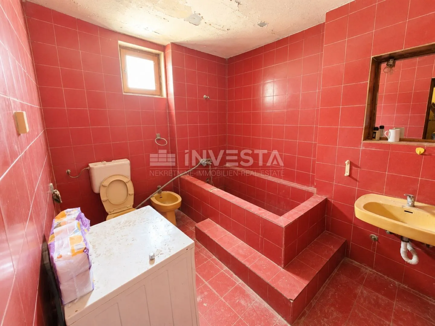 vodnjan centar – troetažni stan s terasom i mogućnošću izvedbe do tri apartmana - slika 12