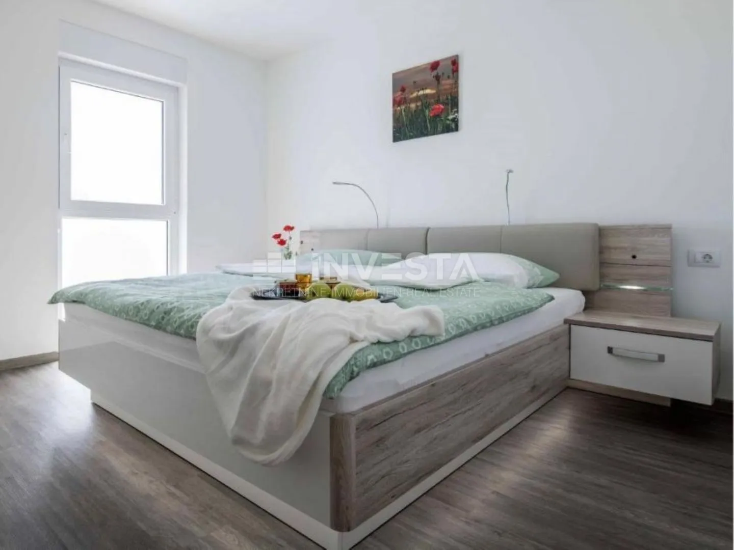 vila sa bazenom, pogledom na more i dodatnim apartmanom - slika 20