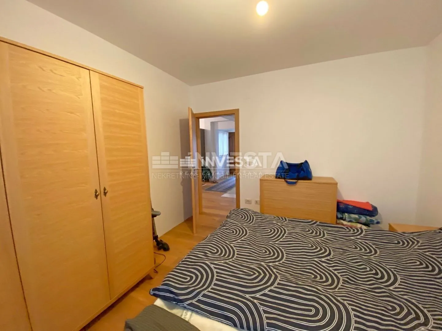 vodnjan, samostojeća kuća sa 2 stambene jedinice, pogled na more - slika 10