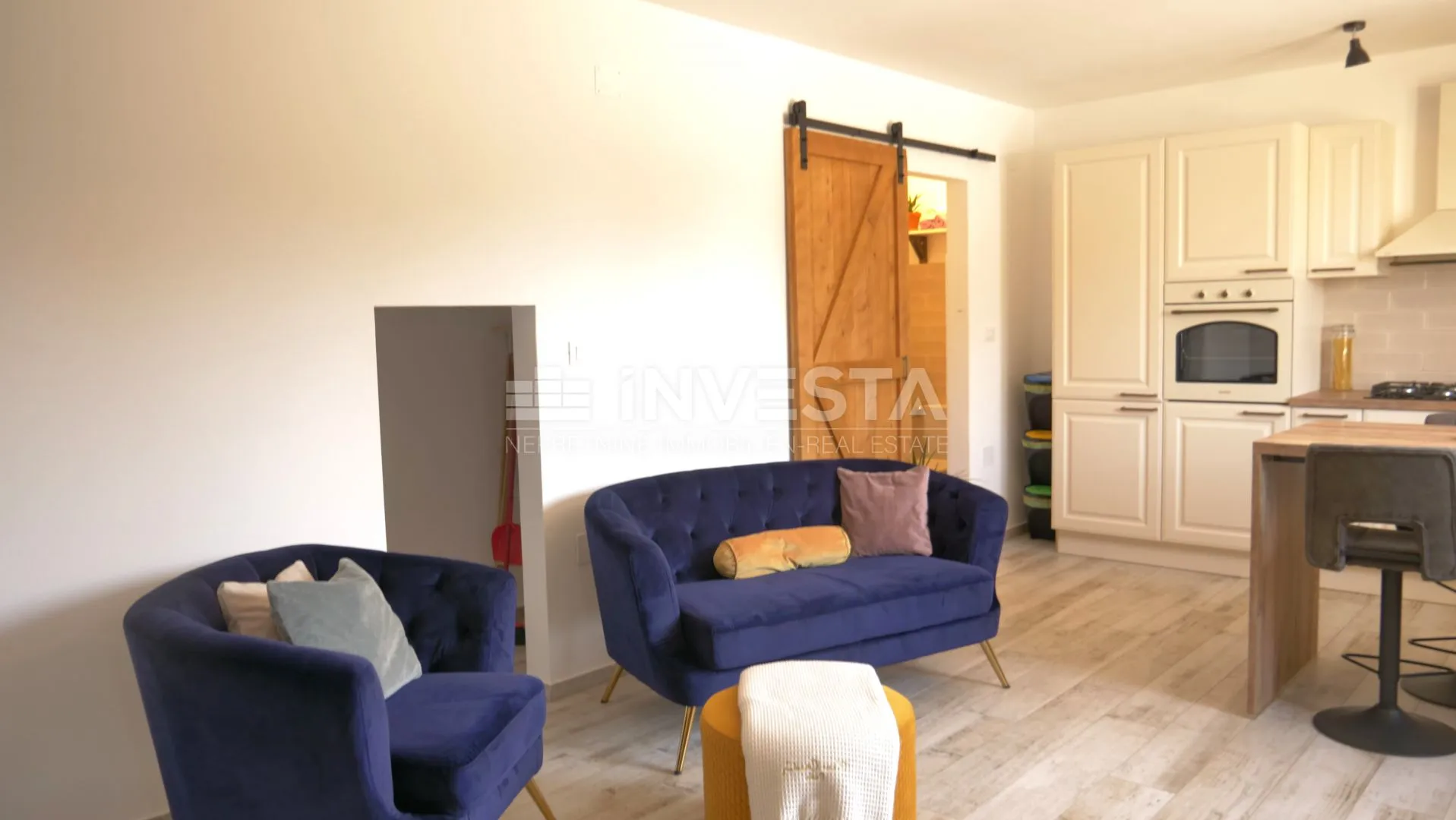peroj, renovirana kuća blizu mora - slika 8